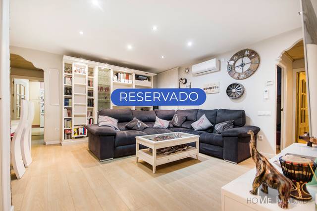 Piso en Venta en Calle de Juan Pradillo en Bellas Vistas