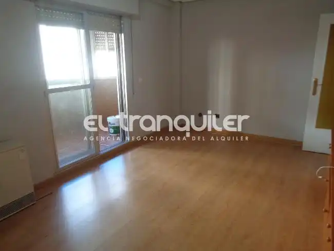 Habitación de Piso en venta en Getafe con Terraza y Lavadora