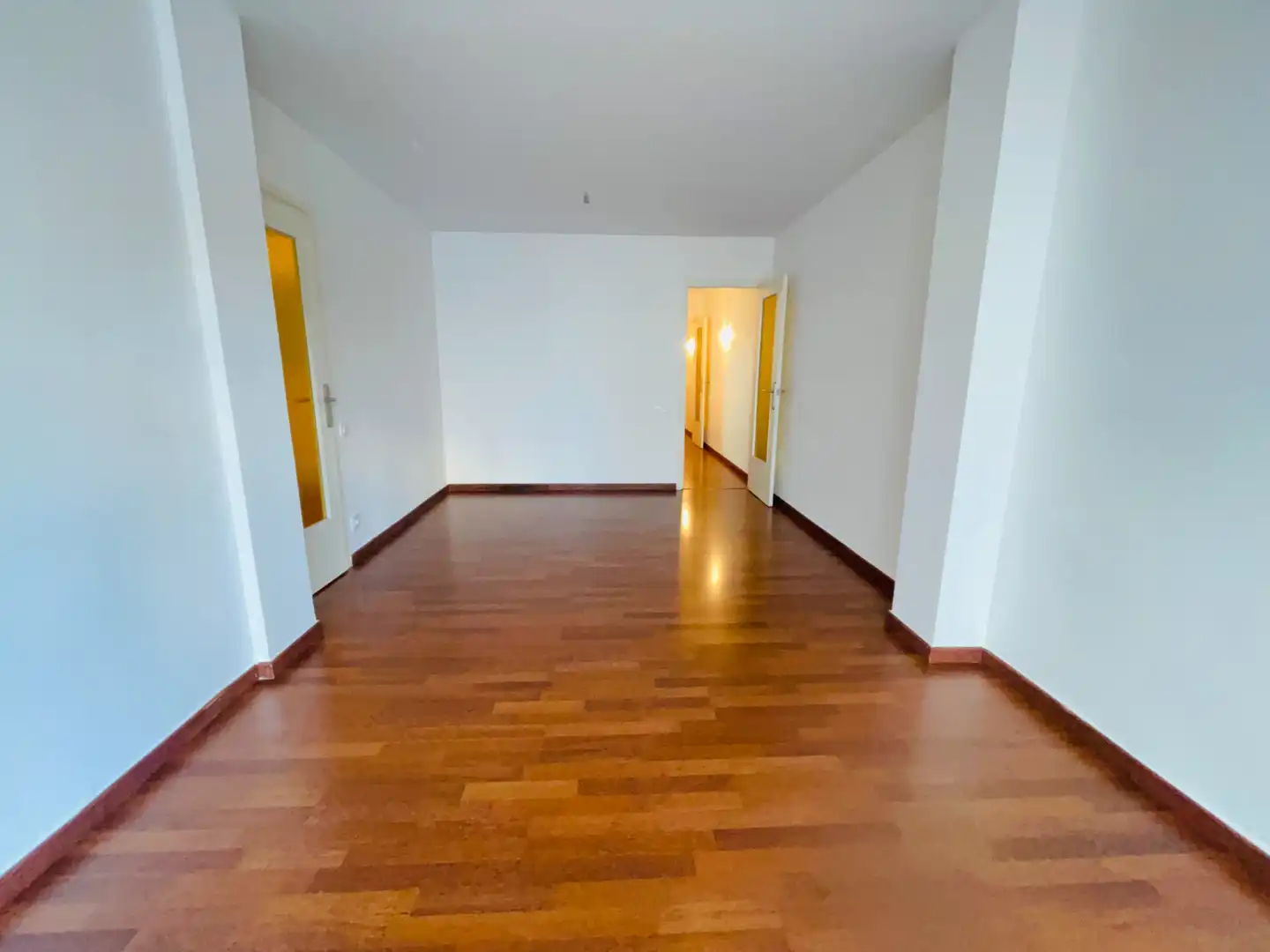 Sala d'estar de Pis en venda en Cerdanyola del Vallès amb Aire condicionat, Forn i Balcó