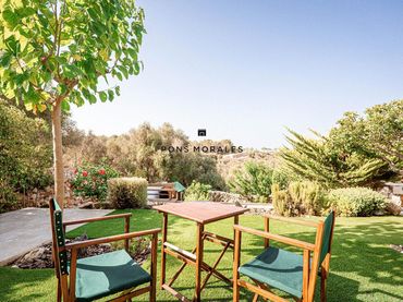 Chalet con piscina en venta en de Sullastrar-Santandria