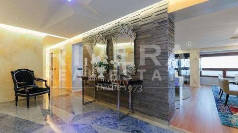 Foto 2 de Piso en venta en Avenida Camelias, Camelias - Pi y Margall, Pontevedra