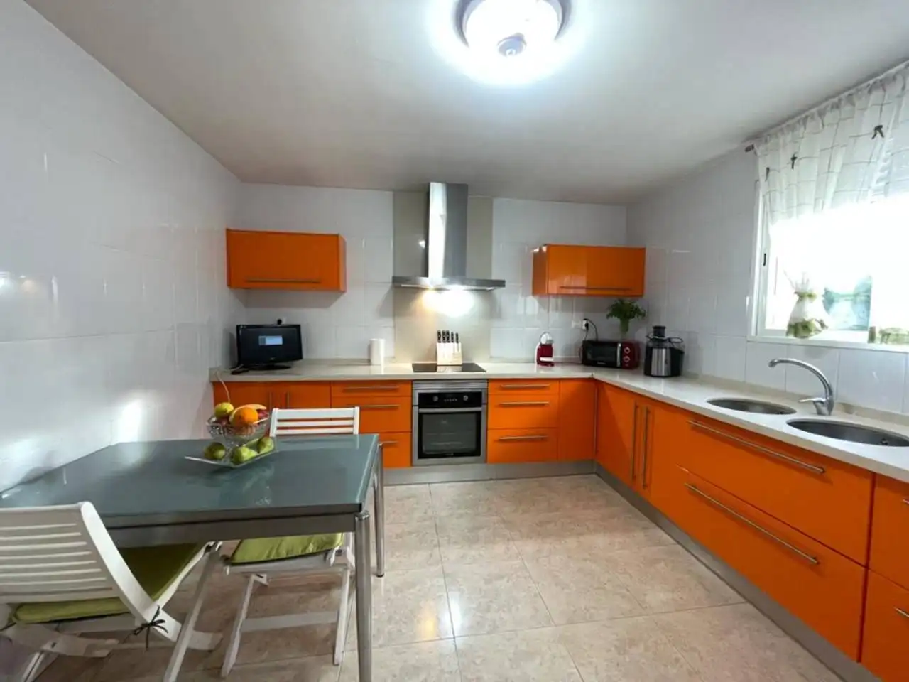 Detached house with pool for sale in Avenida REPUBLICA ESPAÑOLA -CALICANTO B 2 FINCA 5 UE, imagen 3