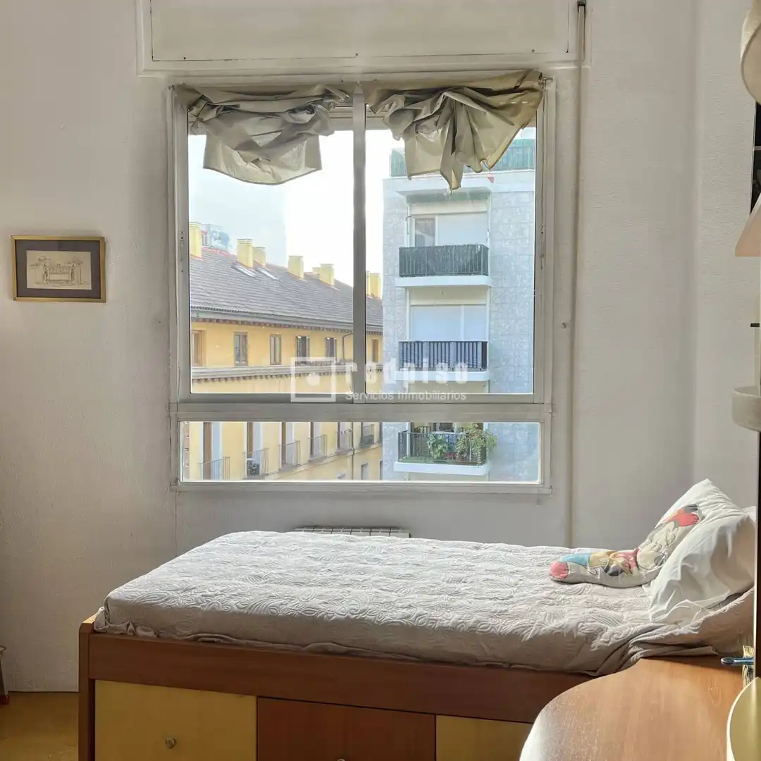 Dormitori de Pis en venda en Madrid amb Aire condicionat, Calefacció i Moblat