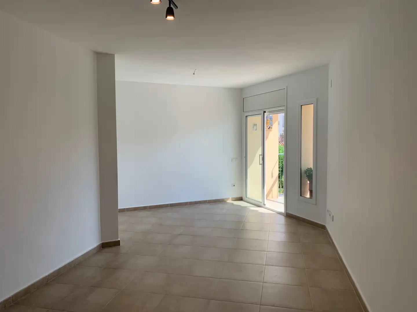 Flat for rent in Sant Pere de Ribes  with Heating and Terrace
