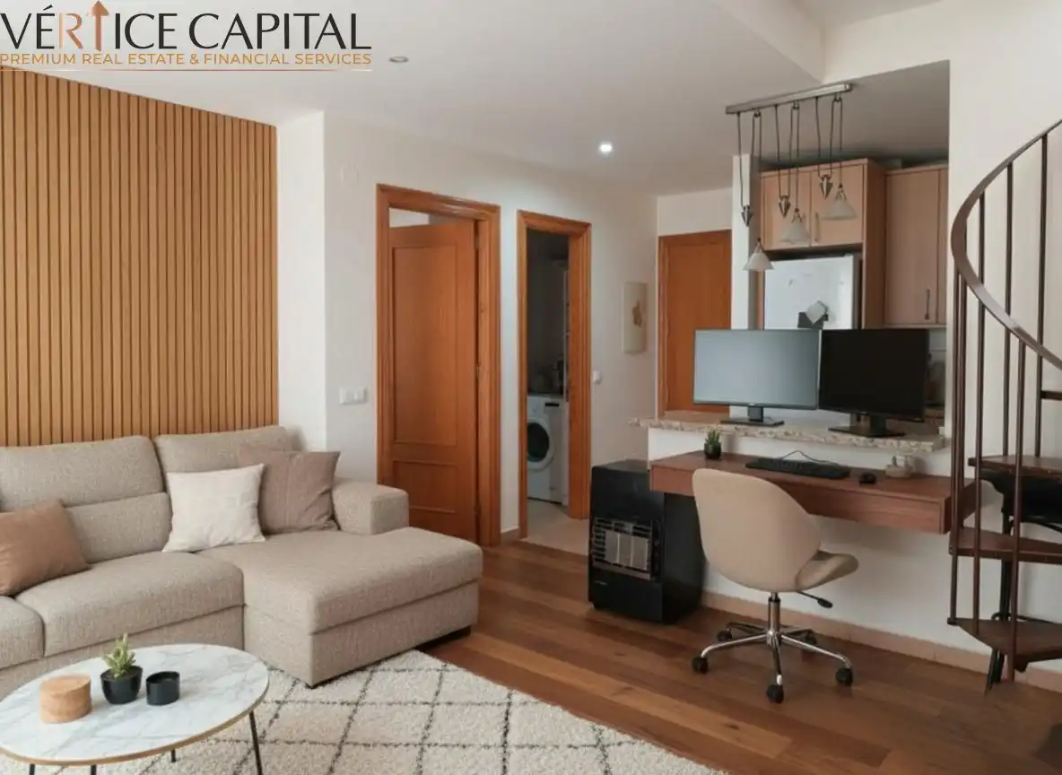 Sala de estar de Dúplex en venta en Málaga con Aire acondicionado, Terraza y Amueblado