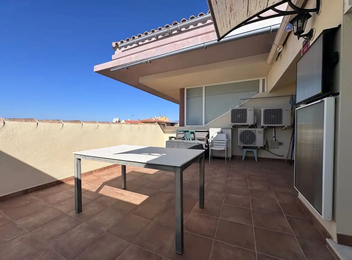 Apartament amb piscina en venda a Los Pacos, imagen 2