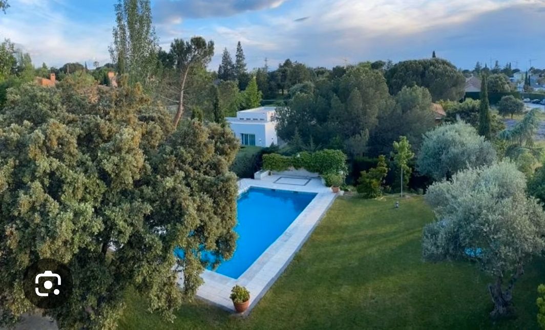 Swimming pool of Attic for sale in Móstoles  with Air Conditioner, Private garden and Terrace