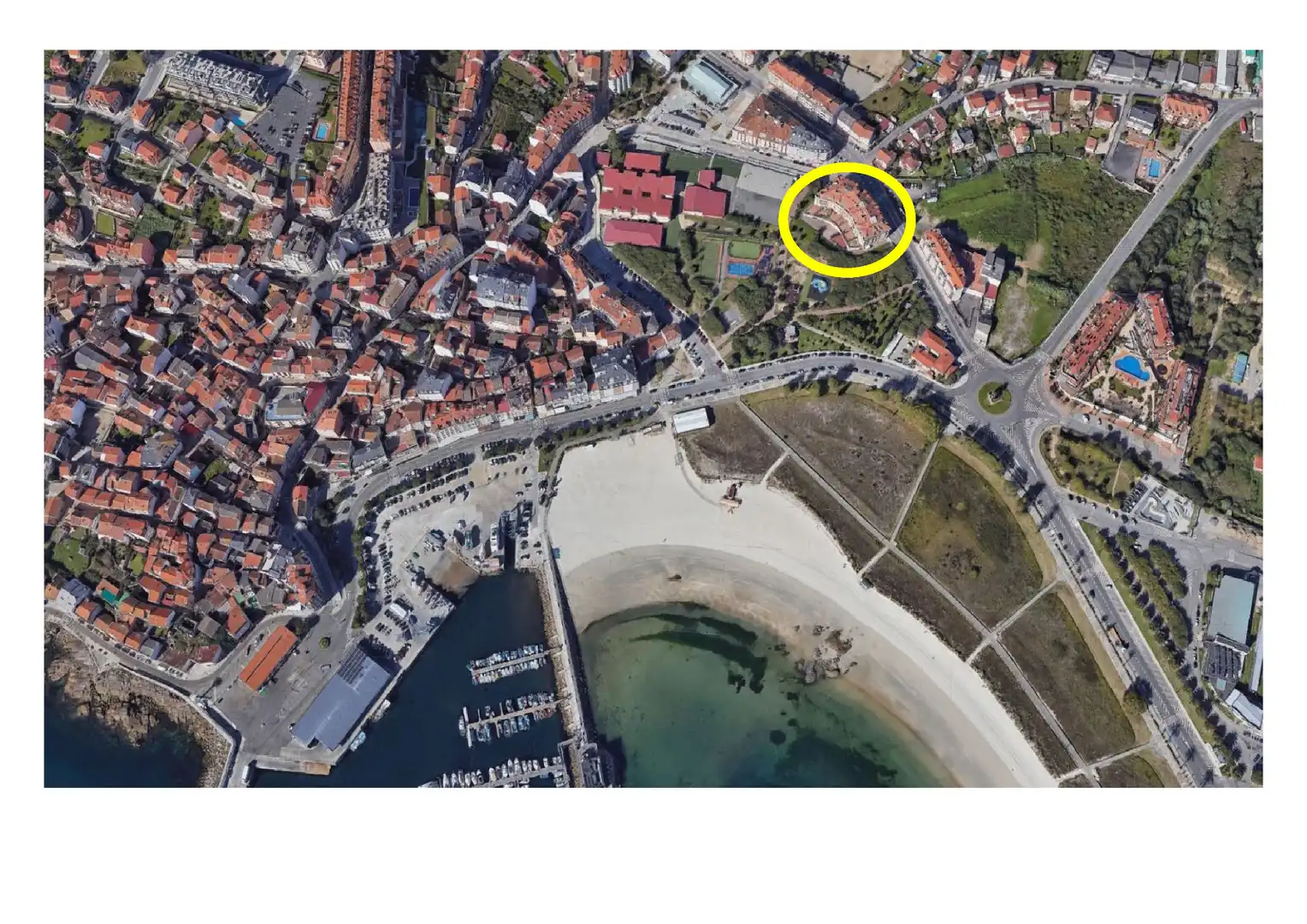Außenansicht von Geschaftsraum zur Miete in Sanxenxo