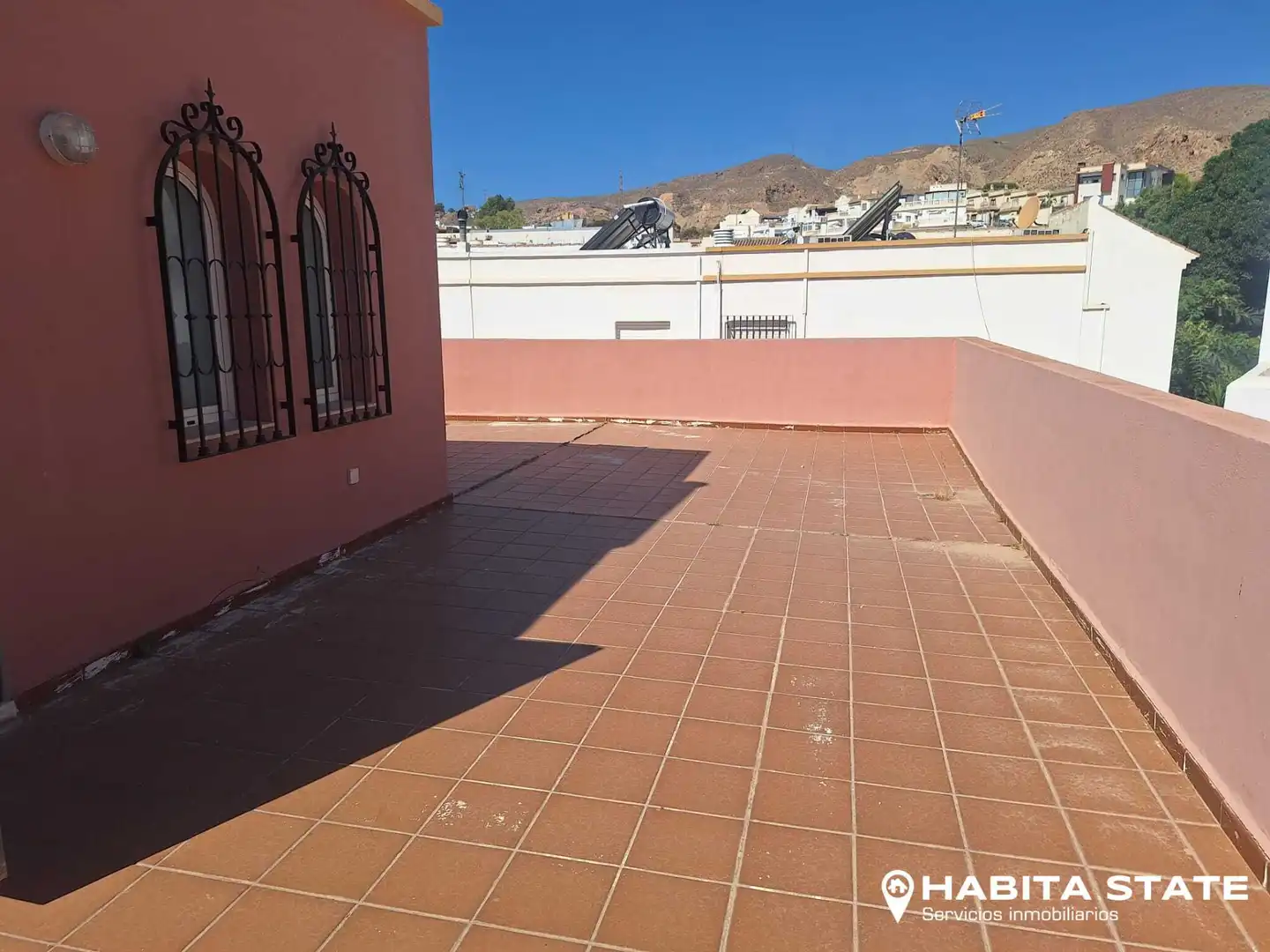Terrassa de Casa o xalet en venda en Huércal de Almería amb Aire condicionat, Calefacció i Jardí privat