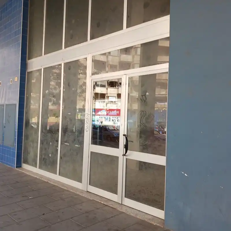 Local comercial en venta en Carrer Ferrocarril d'Alcoi, imagen 2