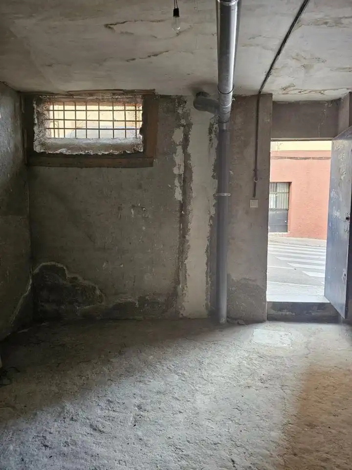 Local en venta en Lardero, Ambroz