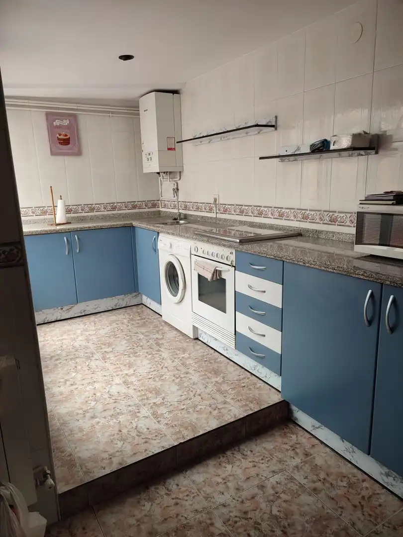 Appartamento con terrazza in affitto a Centro, imagen 17