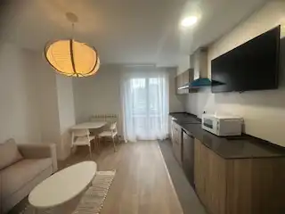 Dormitori de Apartament de lloguer en León Capital  amb Calefacció, Parquet i Terrassa