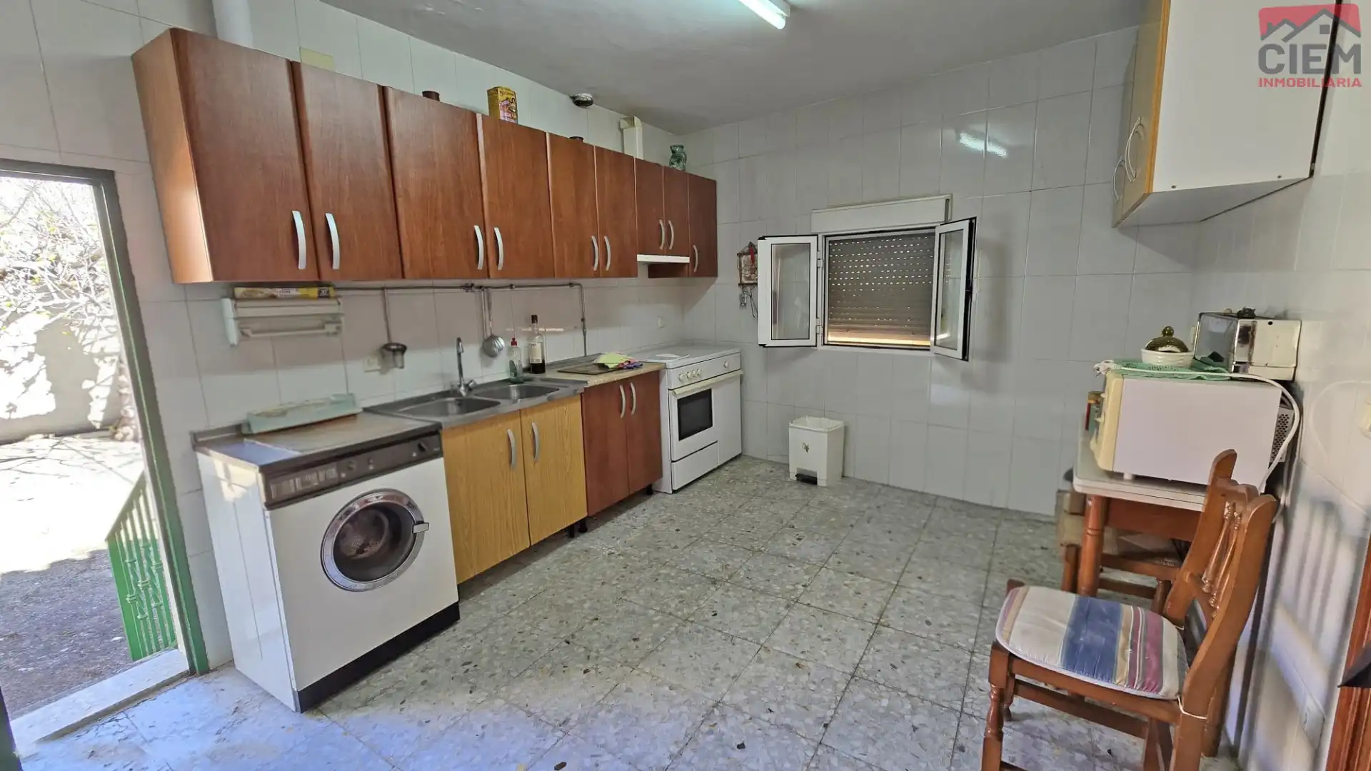 Kitchen of Houses for sale in Escurial  with Storage room and Furnished