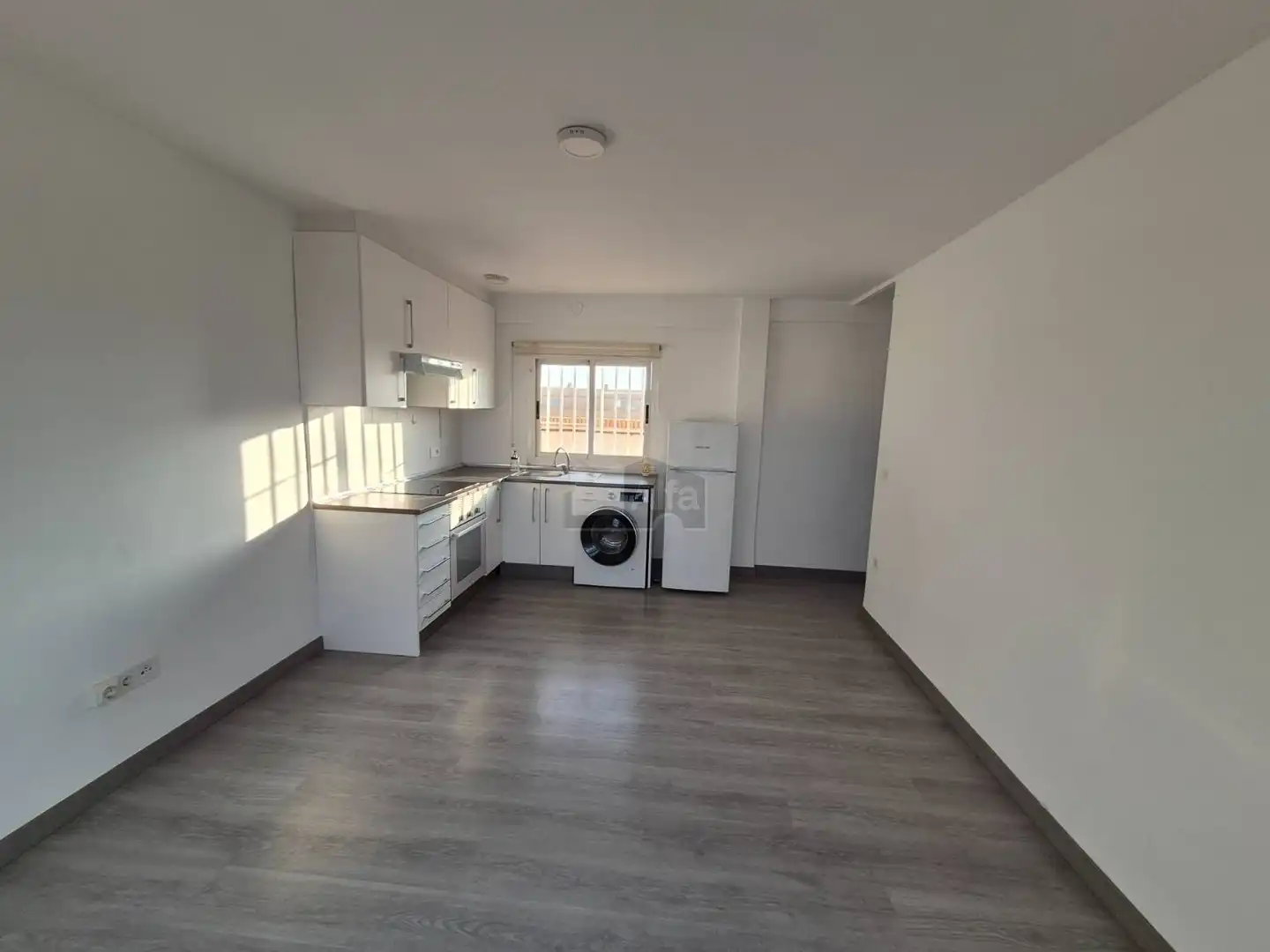 Attic for rent in Avinguda dels Tamarindes, 4, Nou Campanar