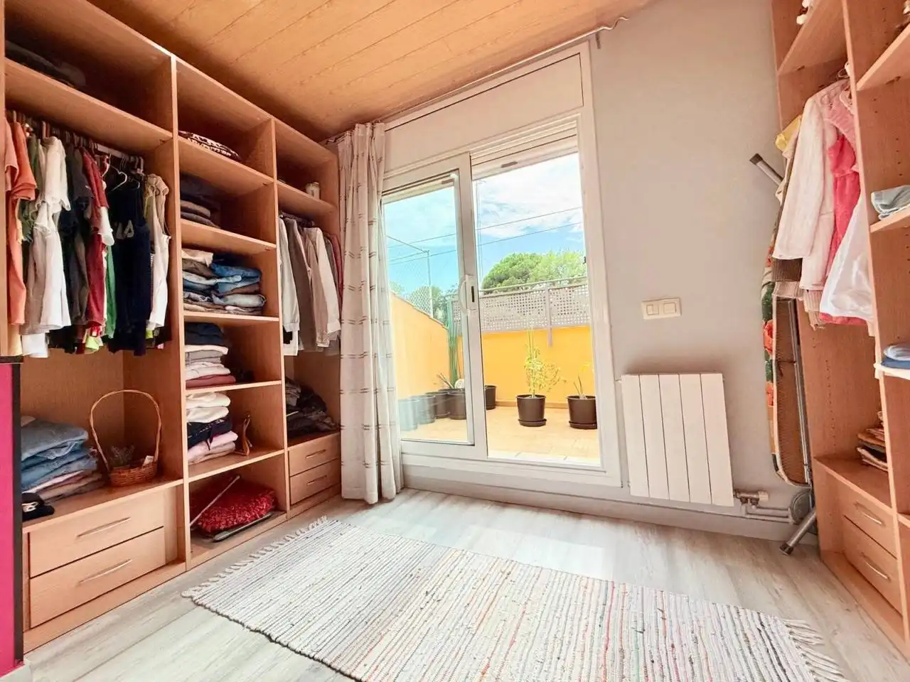 Bedroom of Houses for sale in Hostalric  with Air Conditioner, Heating and Private garden