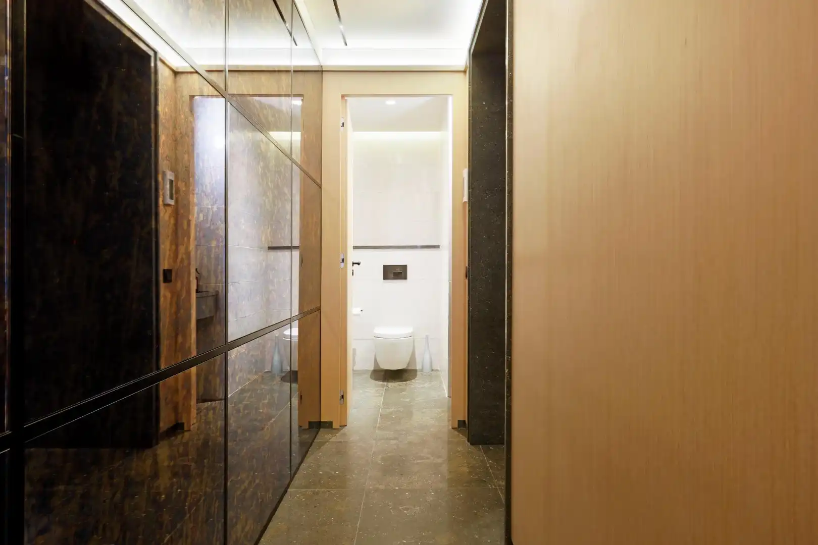 Bany de Apartament en venda en Barcelona amb Aire condicionat, Calefacció i Terrassa