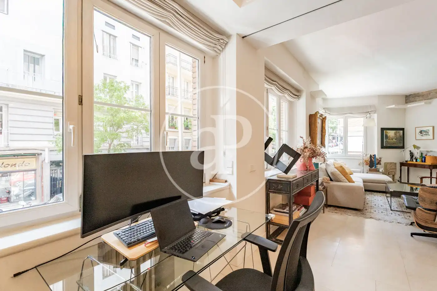 Piso en venta en Madrid con Calefacción y Trastero