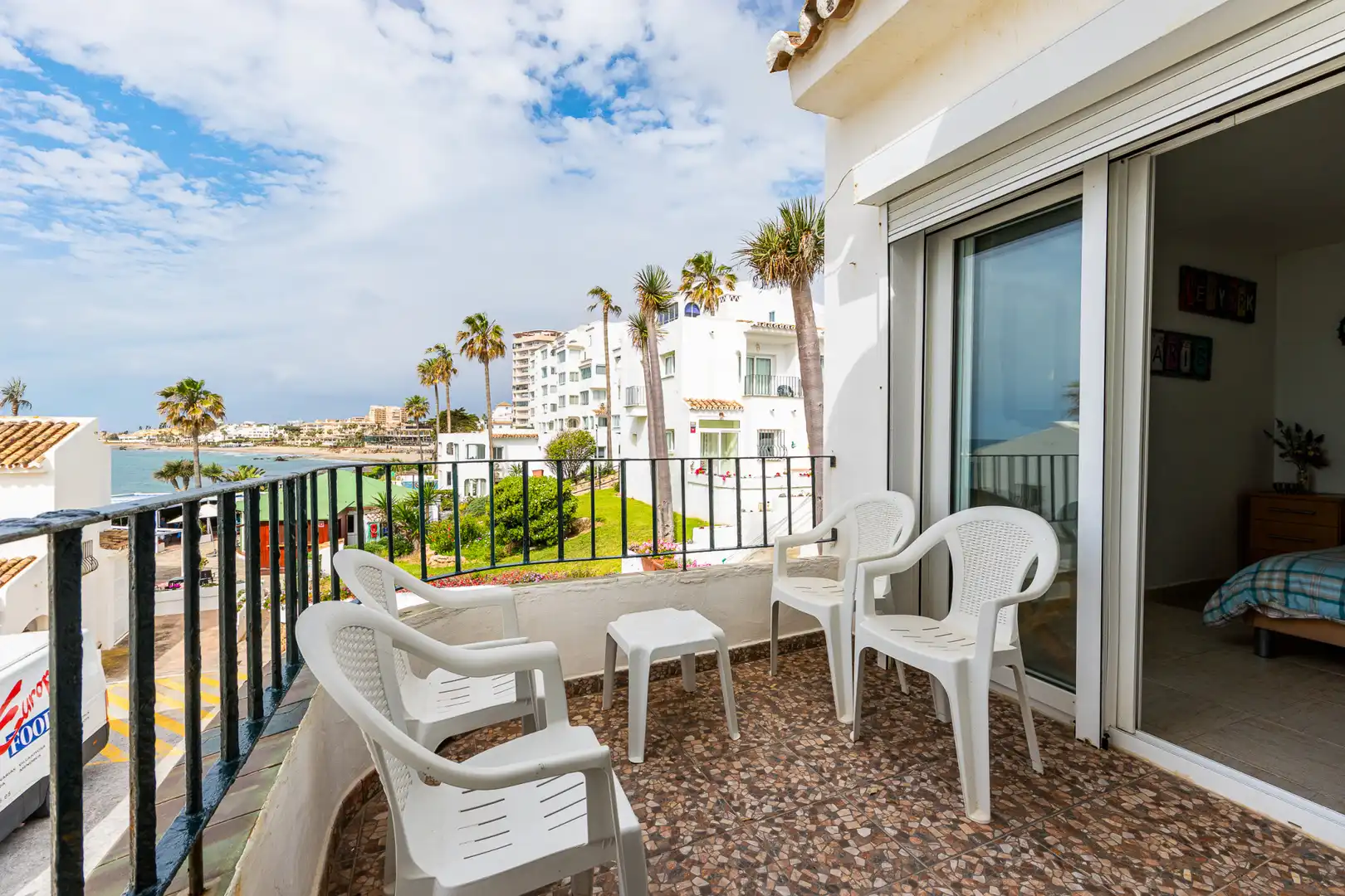 Terrasse von Einfamilien-Reihenhaus zum Verkauf in Mijas mit Klimaanlage, Terrasse und Schwimmbad