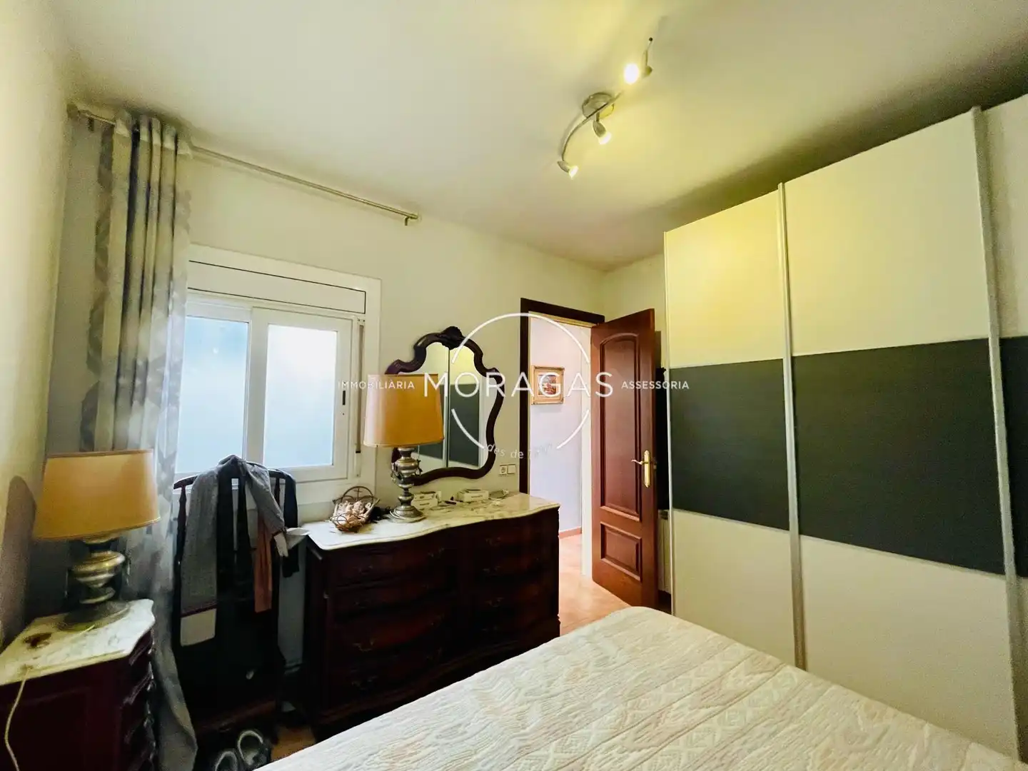 Habitación de Piso en venta en Granollers con Aire acondicionado, Calefacción y Horno