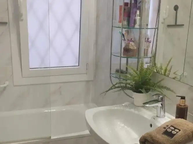 Wohnung mit Aufzug zur Miete in Mandri 17, imagen 4