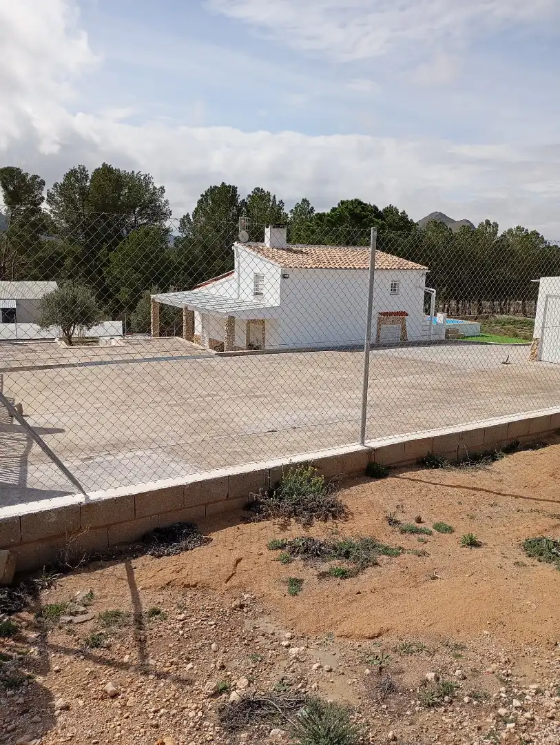 Casa o xalet en venda a Caudete