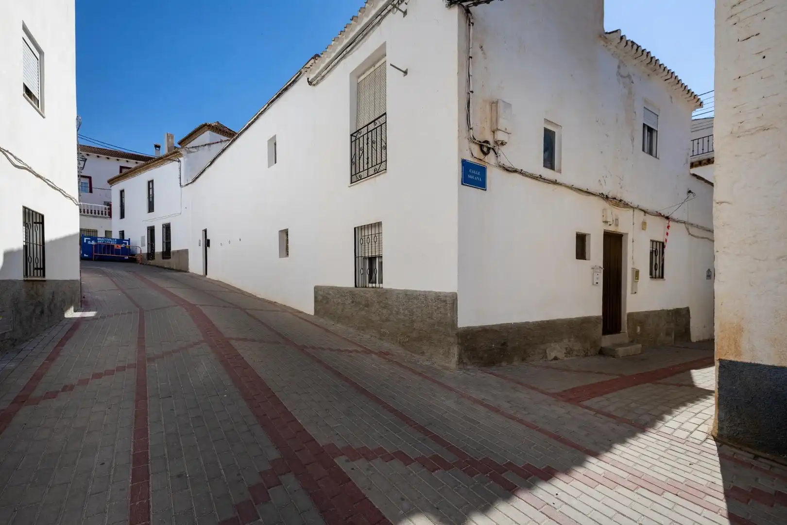 Vista exterior de Casa adosada en venda en Lecrín amb Terrassa, Traster i Balcó