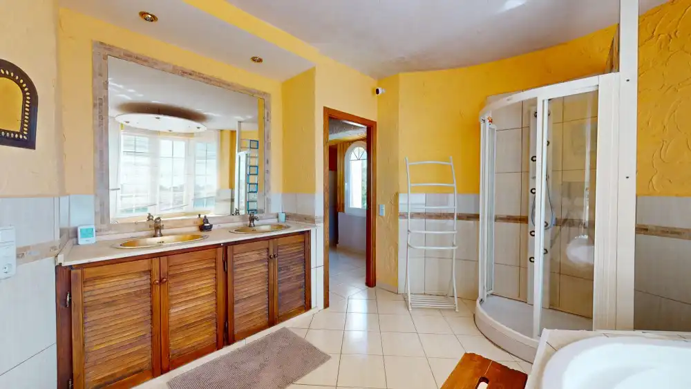 Bathroom of Houses for sale in Orihuela  with Air Conditioner