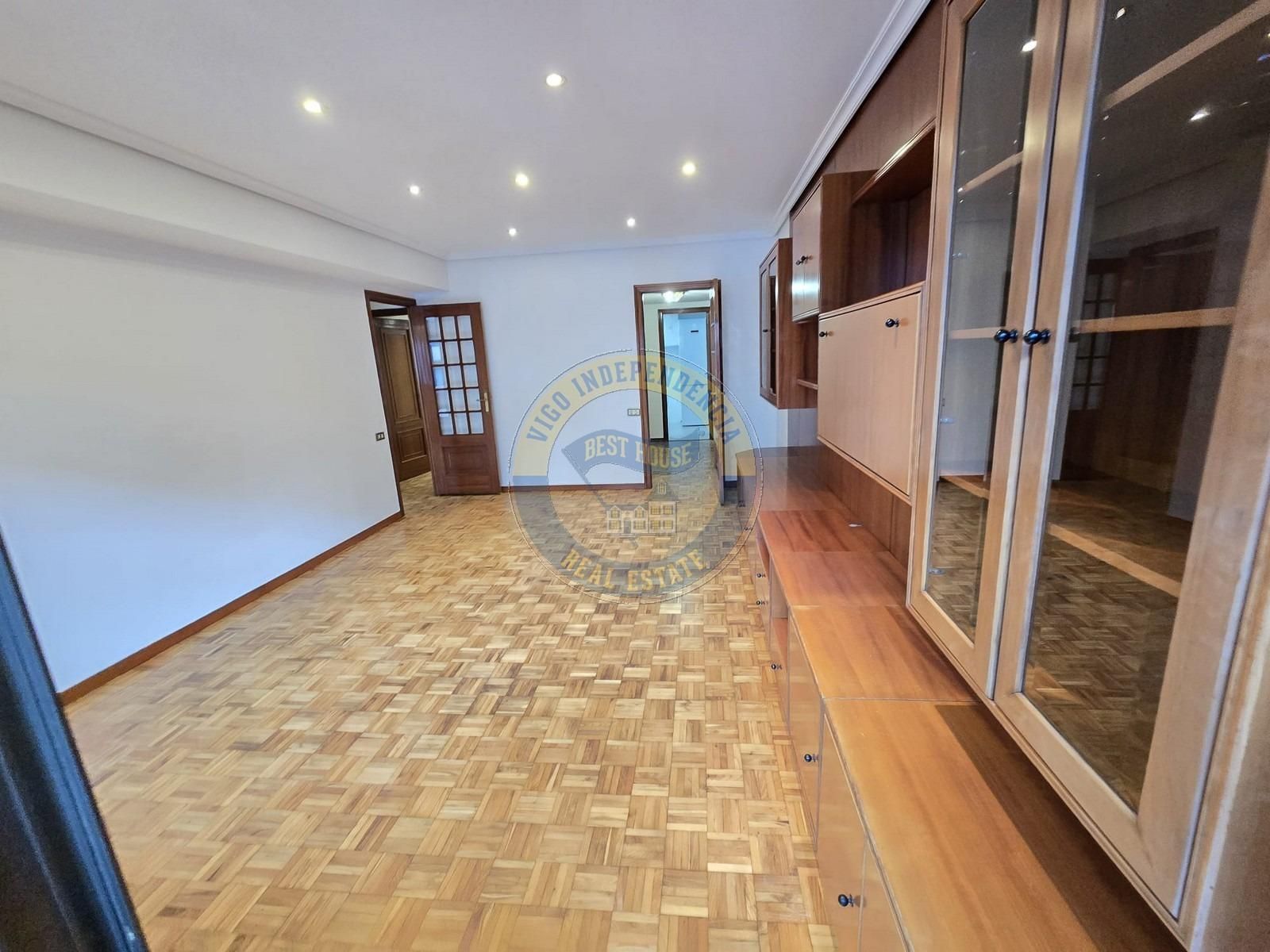 Flat to rent in Calle Pi i Margall, Camelias - Pi y Margall