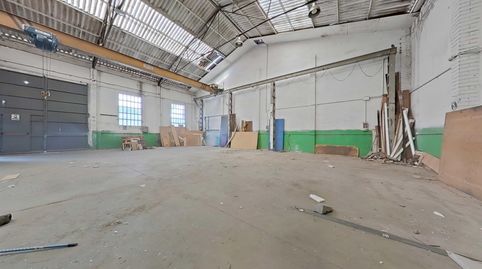 Foto 3 von Fabrikhallen zur Miete in Carrer de Tamarit, Can Mas, Ripollet