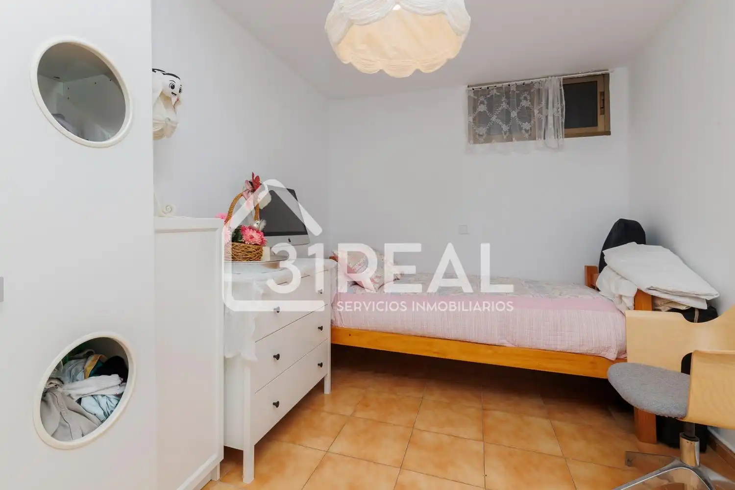 Bedroom of Houses for sale in Madrid  with Air Conditioner, Heating and Private garden