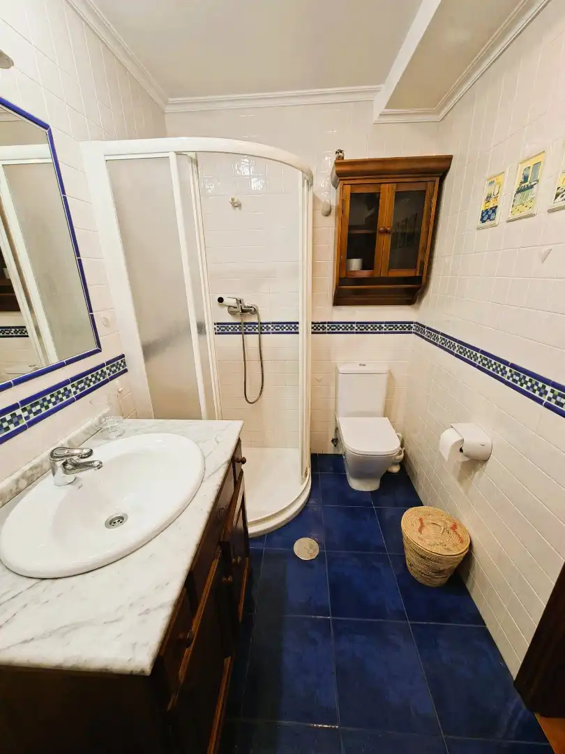 Baño de Piso en venta en Tapia de Casariego con Calefacción, Amueblado y Horno