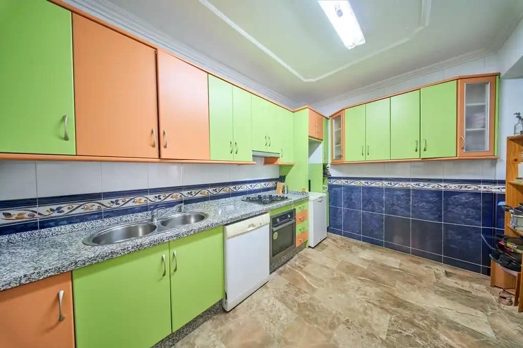 Piso en venta en Calle LUIS MAGAÑA