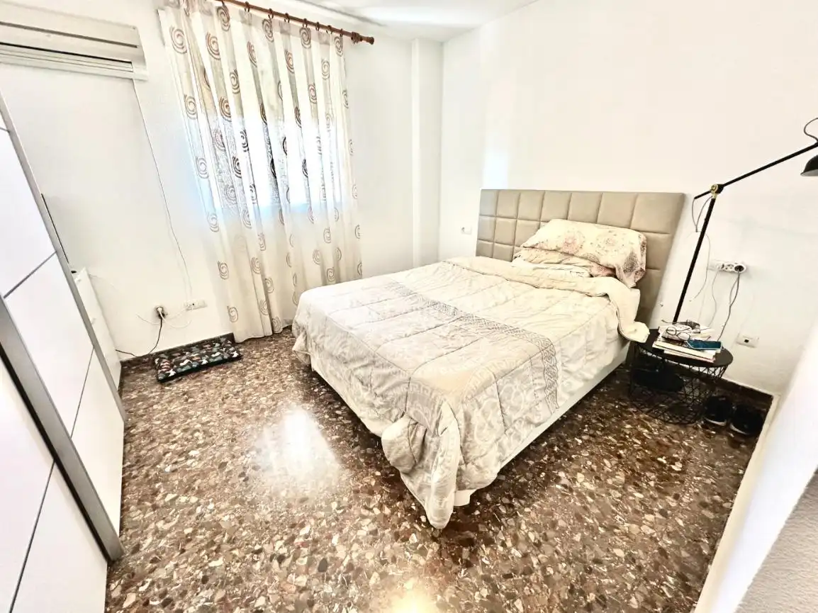 Habitación de Piso en venta en Paterna