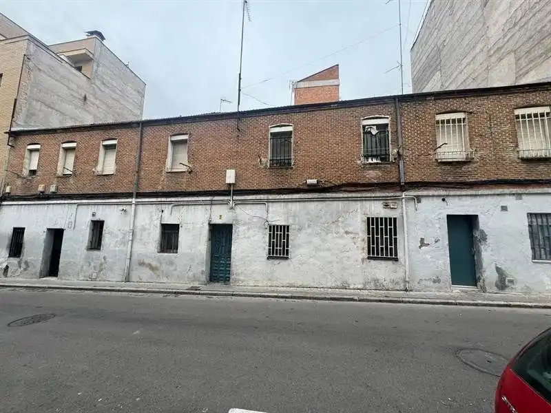 Vista exterior de Apartamento en venta en Madrid