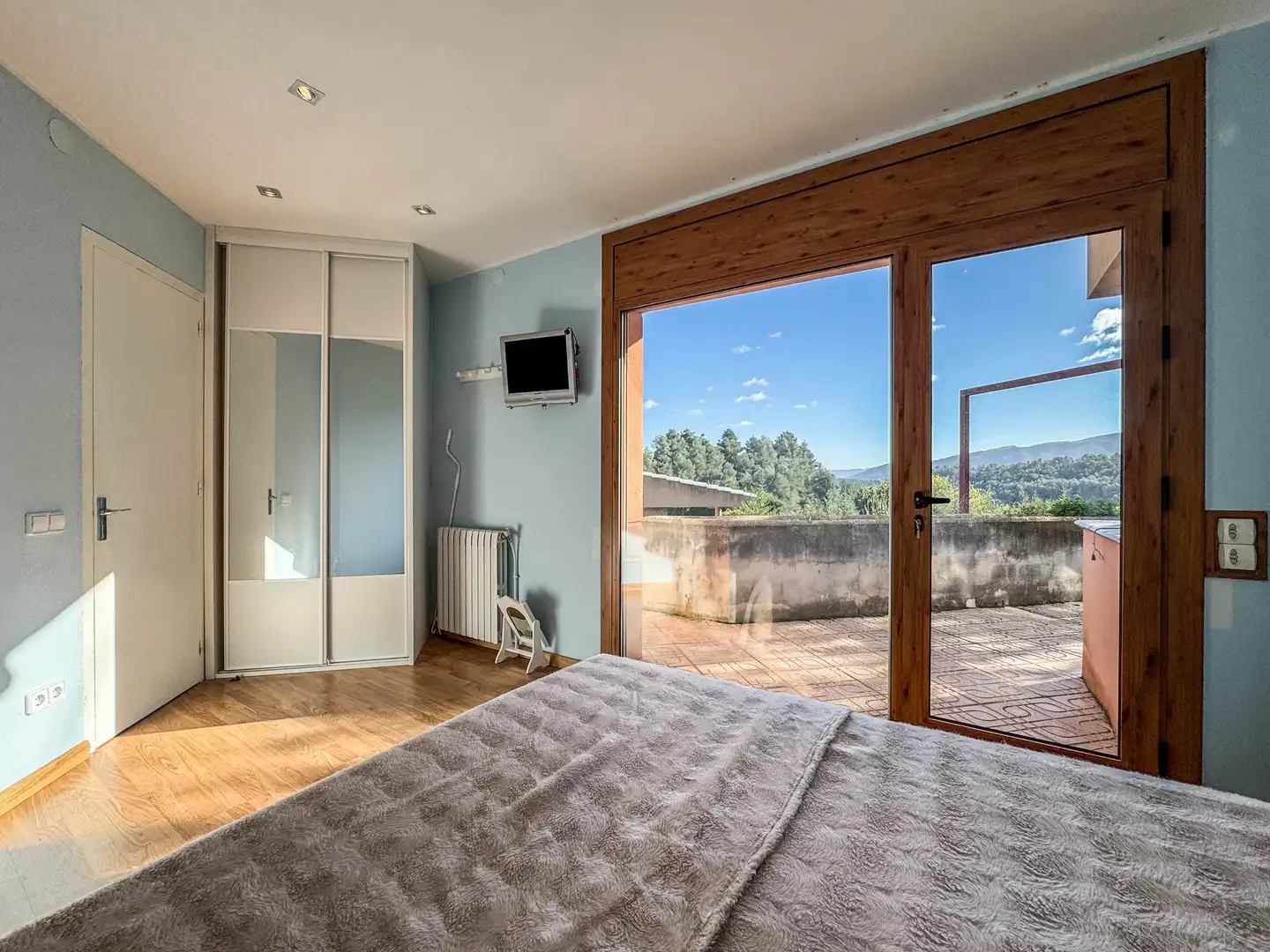 Detached house with terrace for sale in carrer Font de Nerola, imagen 16