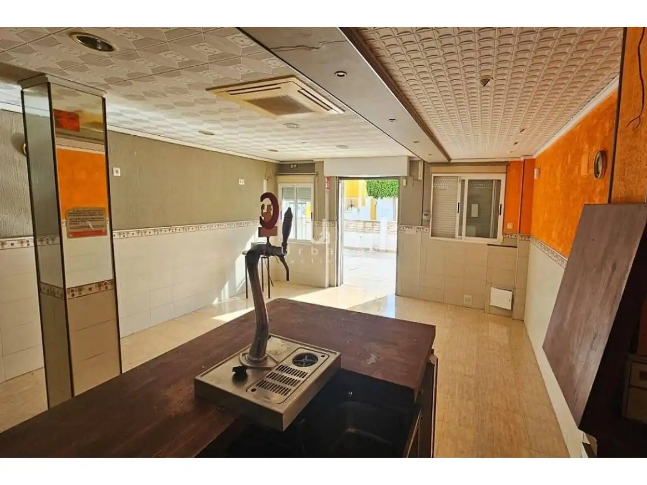 Local comercial en venda a Avenida Borrons, imagen 2
