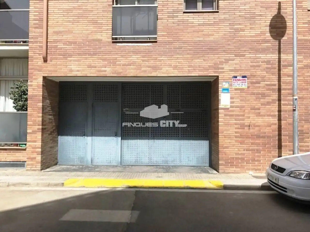 Garage for rent in Pineda de Mar, Barcelona