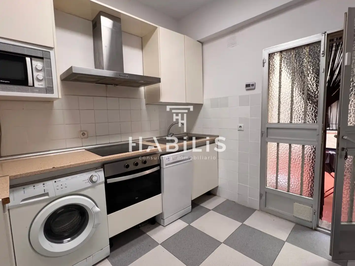 Kitchen of Flat for rent in Toledo  with Air Conditioner, Heating and Furnished