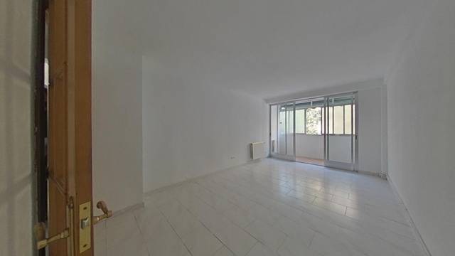 Piso en Venta en C/ Alfonso XII  en Suroeste - Zona Hospital
