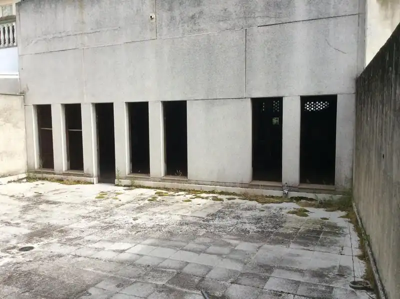 Vista exterior de Pis en venda en Oleiros amb Terrassa