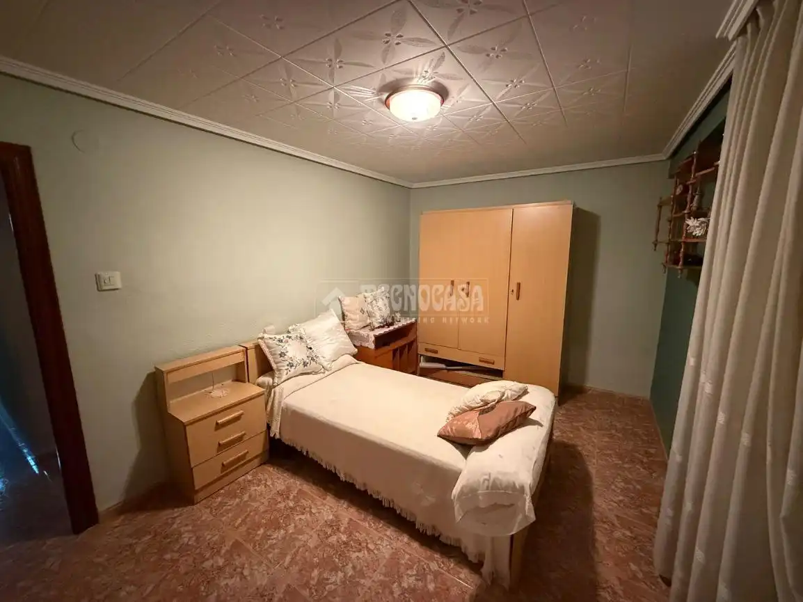 Bedroom of Flat for sale in Valencia  with Air Conditioner