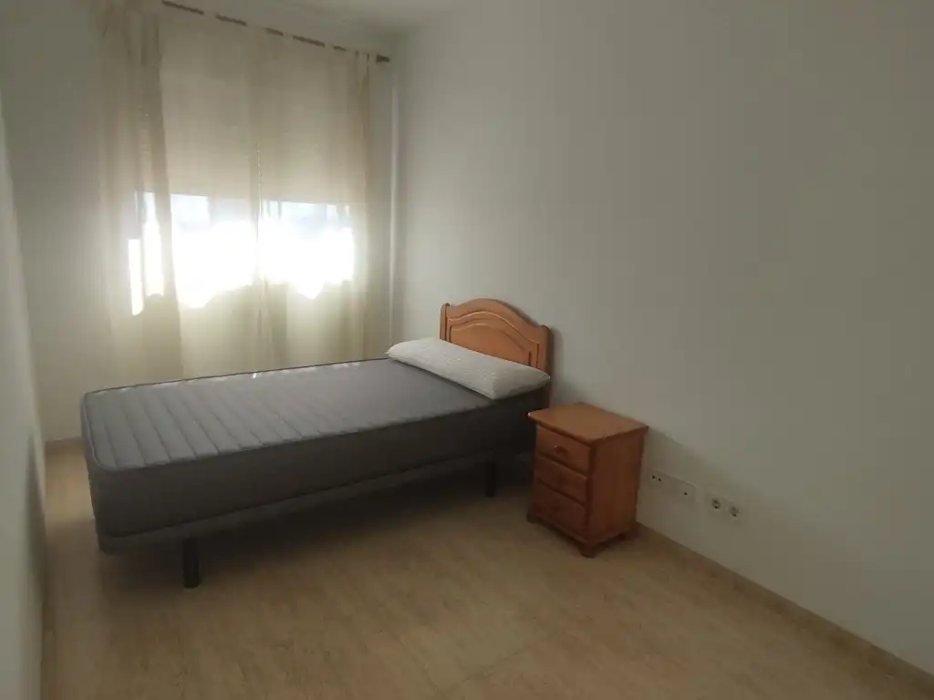 Habitación de Piso en venta en Benicarló con Terraza y Amueblado
