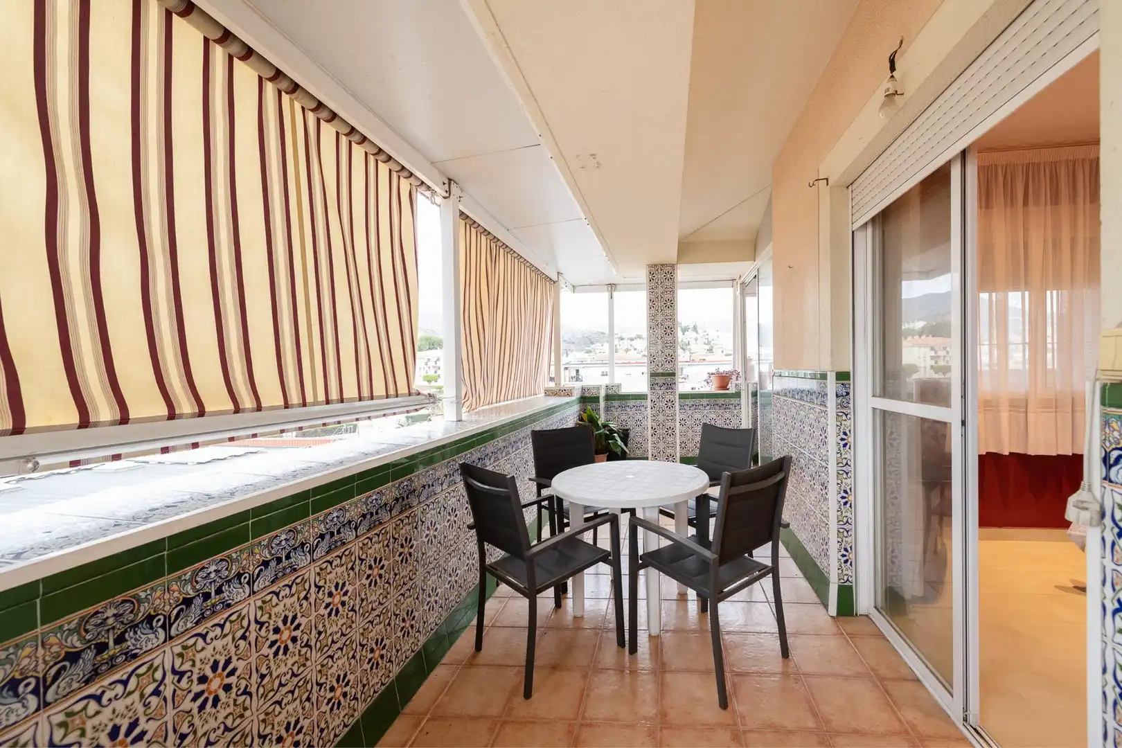 Terraza de Piso en venta en Rincón de la Victoria con Terraza