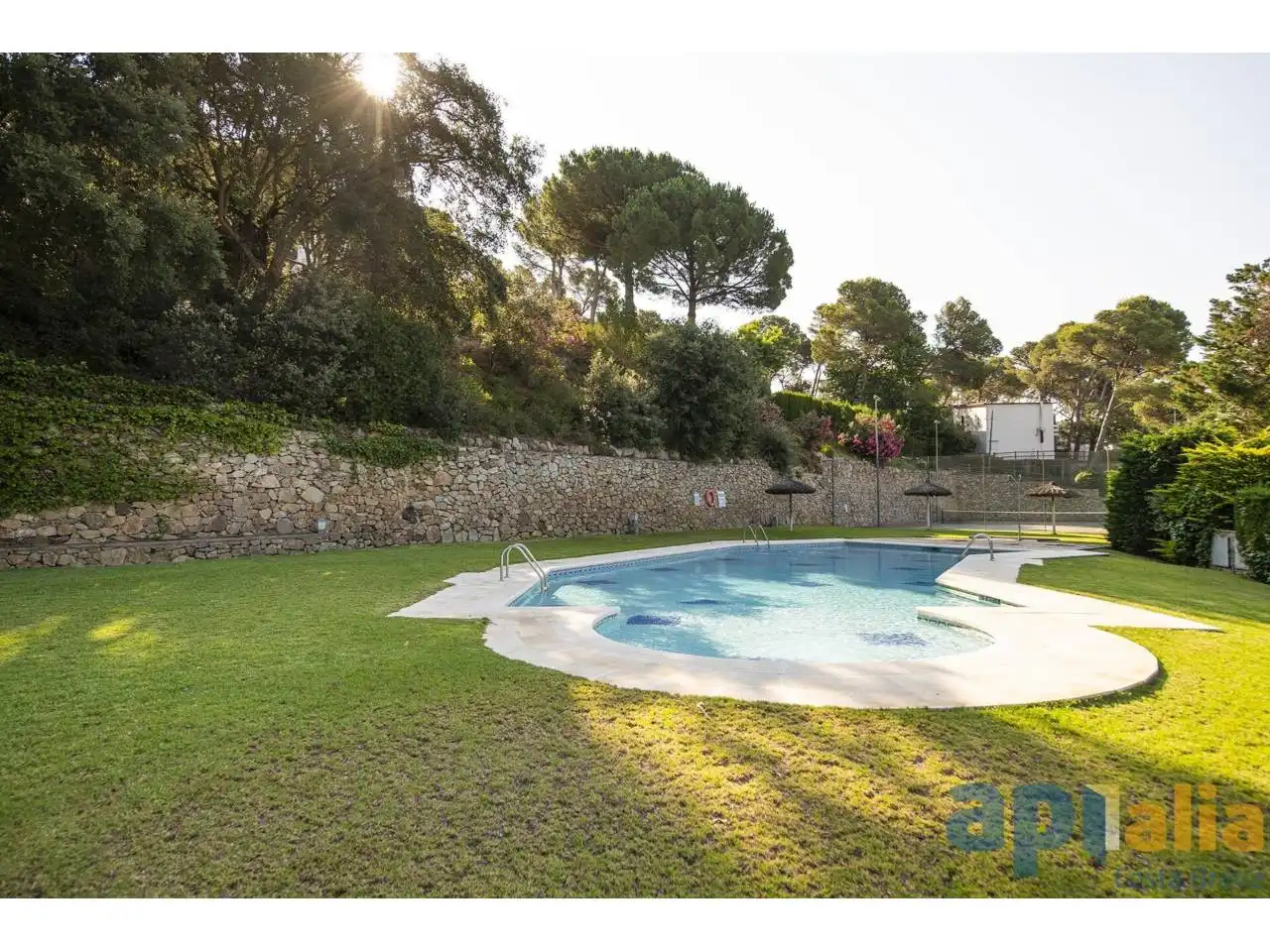 Piscina de Pis en venda en Palafrugell amb Aire condicionat, Calefacció i Terrassa