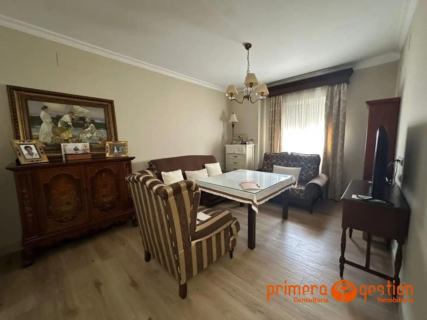 Sala de estar de Piso en venta en Lora del Río con Aire acondicionado, Calefacción y Trastero