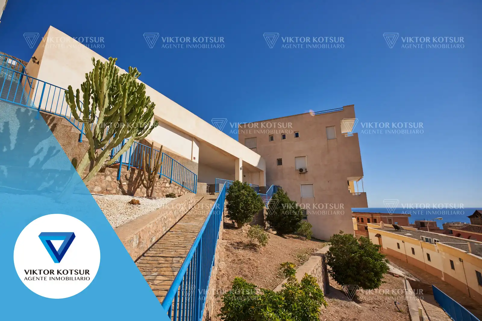 Exterior view of Apartments for sale in Roquetas de Mar  with Air Conditioner, Alarm and Community pool