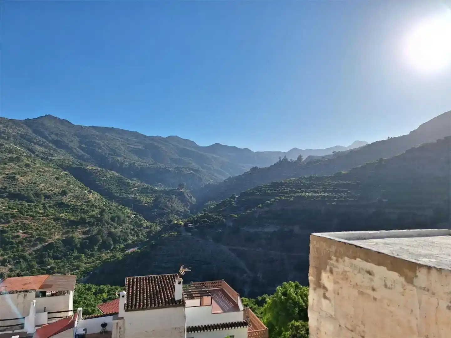 Vista exterior de Piso en venta en Otívar con Amueblado