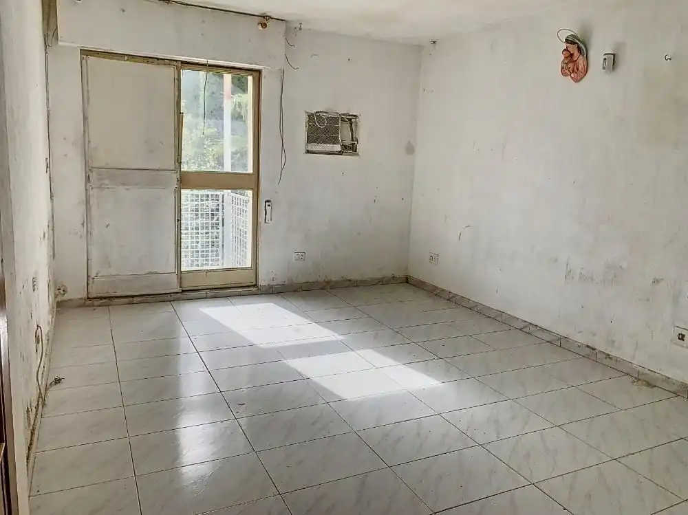 Habitación de Piso en venta en Lucena