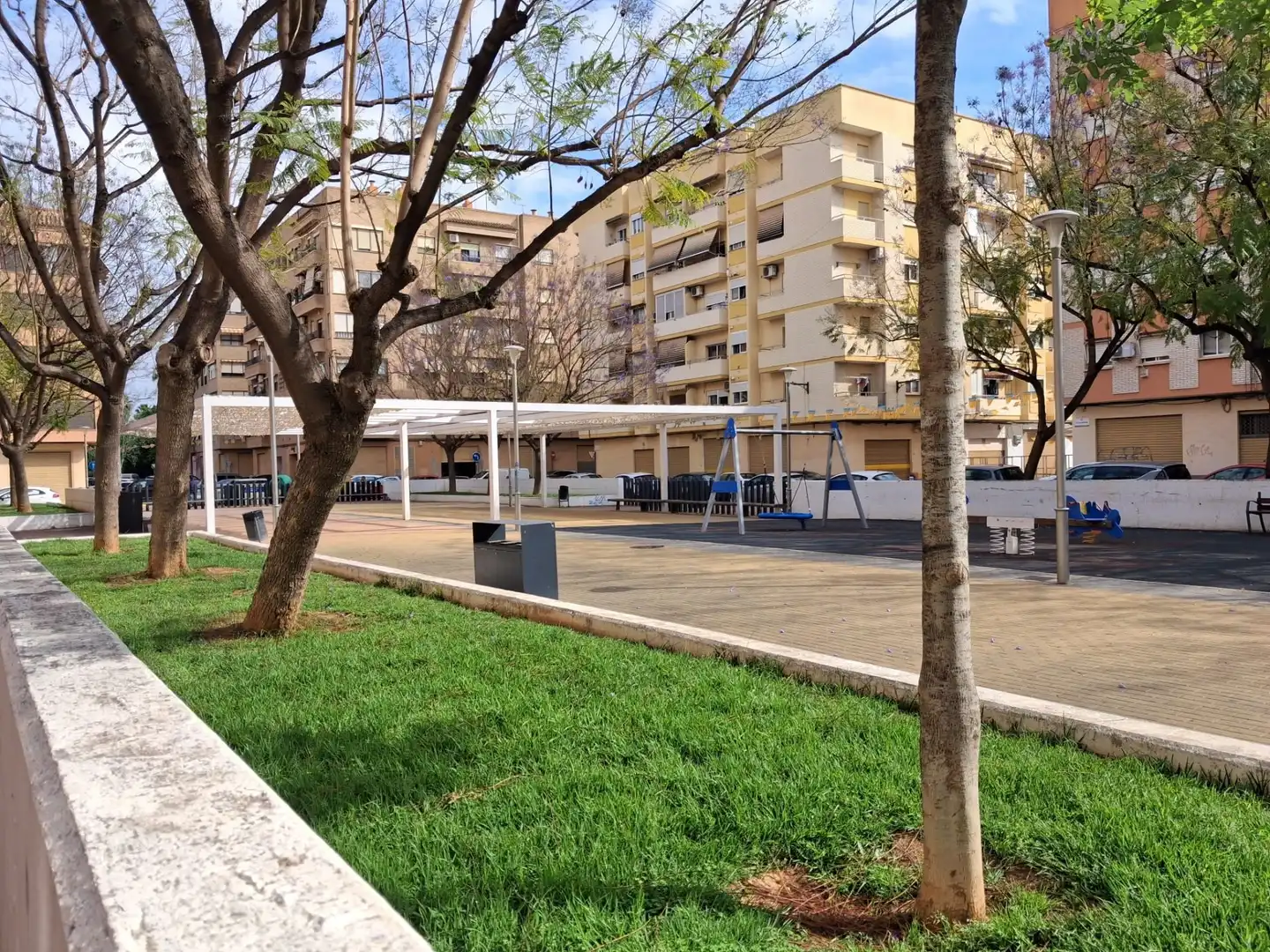 Vista exterior de Piso en venta en Xirivella
